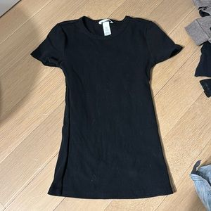 Fitted H&M tshirt